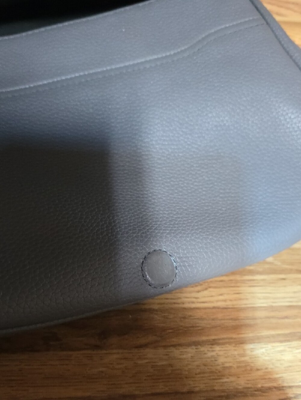 Marc Jacobs Pebbled Leather Crossbody Bag in Light Gray - Picture 9 of 11
